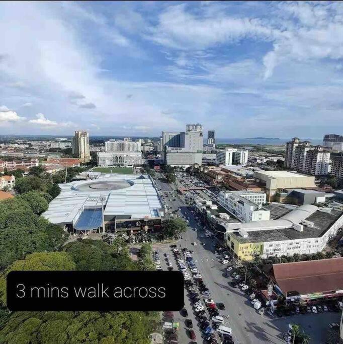 Lovely 1-bedroom With Facilities Apartment Malacca