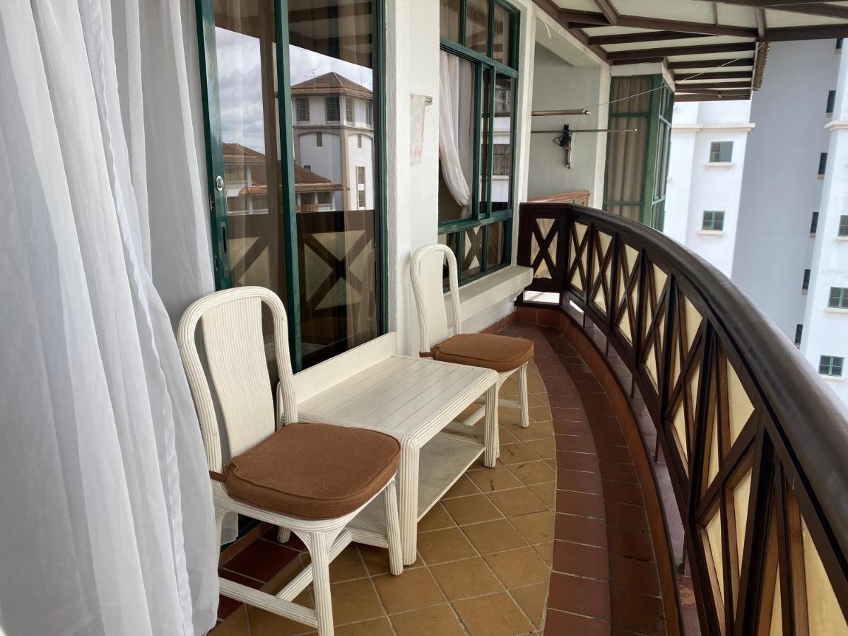 Lovely 1-bedroom With Facilities Apartment Malacca